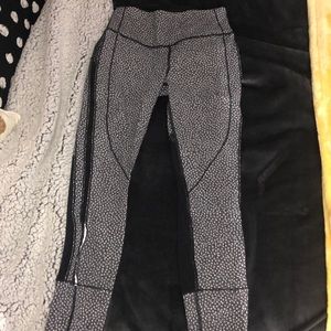Spotted Lululemon leggings with black mesh